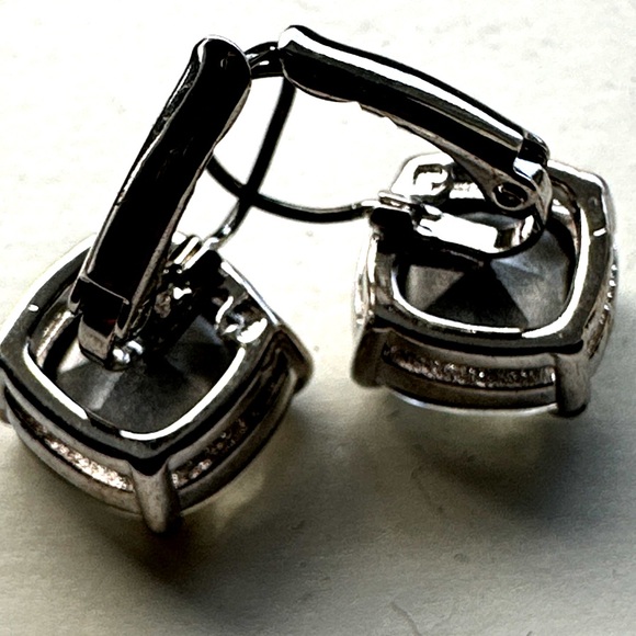 Kate Spade ♠️ New York 🤩 CZ square drop earrings - Picture 15 of 16